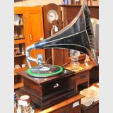 Diamond Disk Gramophone | Period: c1910 | Make: HMV