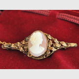 Shell Cameo Brooch | Period: Edwardian | Material: 9ct gold and shell cameo