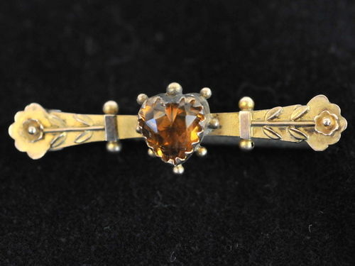 Heart Shape Citrine Brooch | Period: Victorian | Material: 9ct gold and citrine