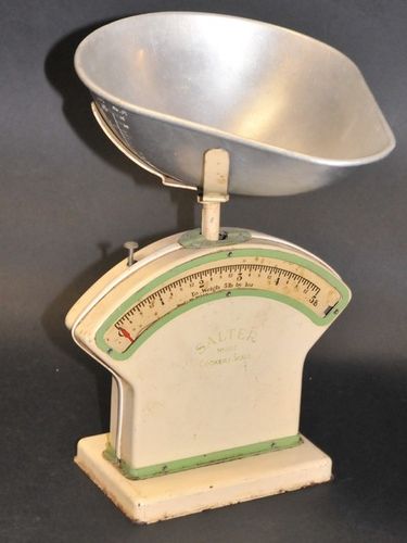 Cookery Scales | Period: 1950s | Make: Salter | Material: Iron and aluminium
