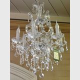 6 Branch Chandelier | Material: Crystal