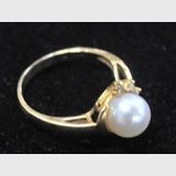 Pearl & Diamond Ring | Period: c1960s | Make: Handmade | Material: 18ct gold, pearl, and diamond