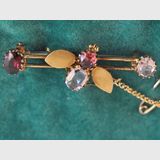 Bee Brooch | Period: Victorian | Material: 9ct gold, pink topaz and garnet