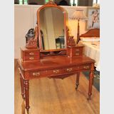 Mahogany Dressing Table | Period: Victorian | Material: Mahogany