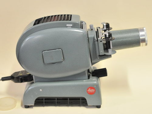 Leitz Slide Projector | Period: 1966 | Make: Leitz Wetzlar- Prado