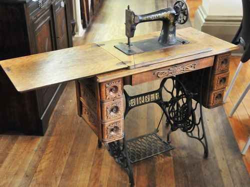 Sewing Machine | Period: Edwardian c1912 | Make: Singer