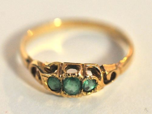 Emerald Ring | Period: c1920 | Make: Handmade | Material: 18ct Gold & Emeralds