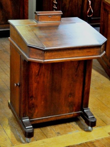 Cedar Davenport | Period: c1920 | Make: Handmade | Material: Cedar