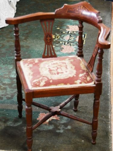 Inlaid Corner Chair | Period: Victorian c1890 | Material: Inlaid Walnut