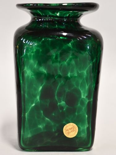 Heaney Glass vase | Period: 1996 | Make: Colin Heaney | Material: Art Glass 'Emerald