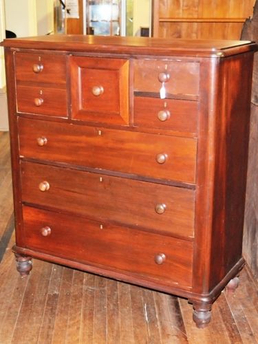 Pine Chest of Drawers | Period: Victorian | Material: Pine