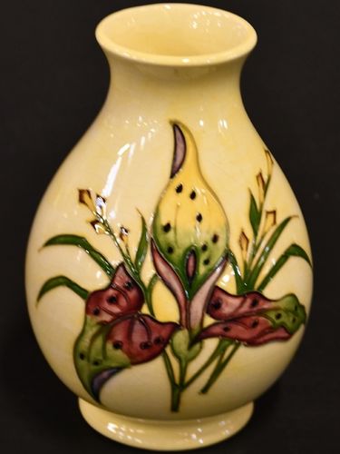 Walter Moorcroft Vase | Period: 1950-1986 | Make: Moorcroft | Material: Pottery