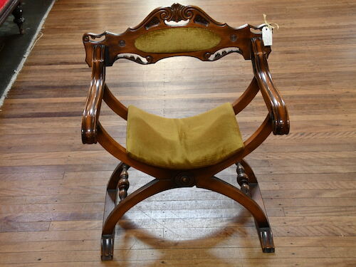 Savonarola Chair | Period: C1900 | Material: Walnut