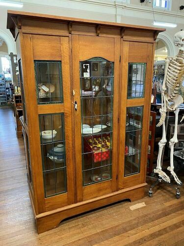 Large Display Cabinet | Period: Edwardian | Material: English Oak/ Leadlight | Cabinet with leadlight glass