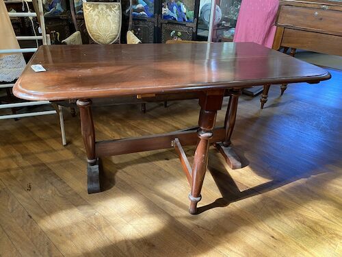Dropside Table | Period: Edwardian c1910 | Material: Mahogany