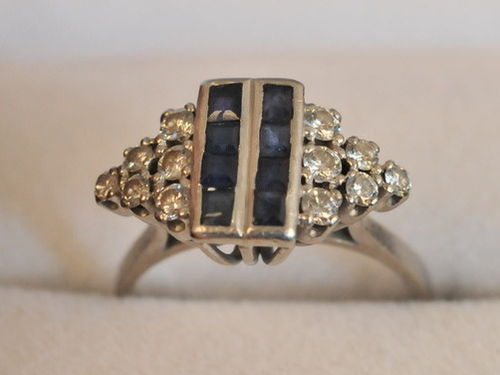Sapphire & Diamond Ring | Period: c1950 | Material: 18ct gold, sapphire and diamond