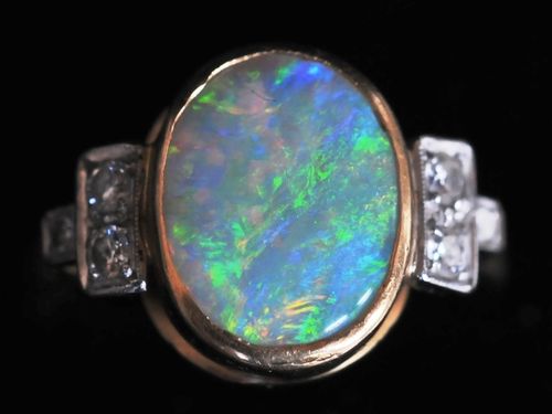 Opal & Diamond Ring | Period: c1950 | Material: 18ct gold, opal & diamond