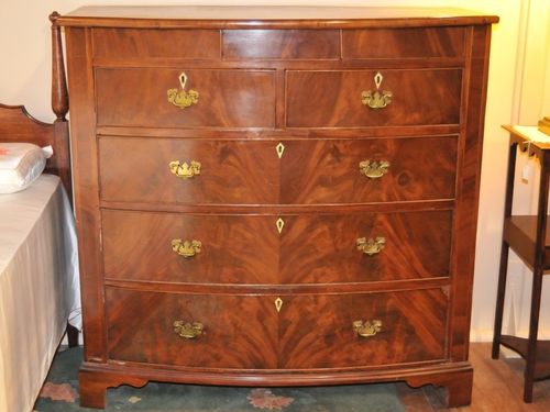 Bow Front Chest of Drawers | Period: Georgian c1830 | Material: Flame Mahogany