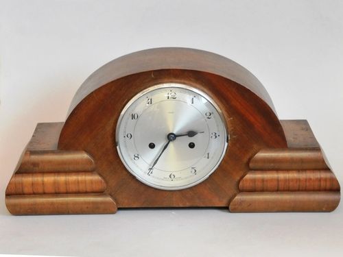 Chiming Mantle Clock | Period: c1950 | Make: Enfield | Material: Timber veneer