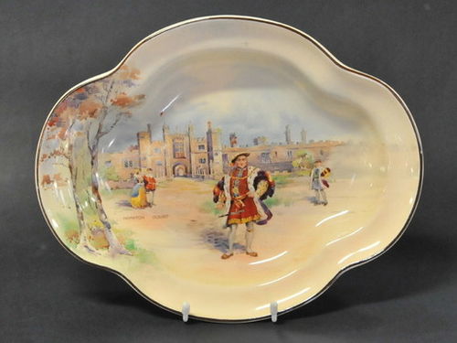 Hampton Court Bowl | Period: 1938 | Make: Royal Doulton | Material: Porcelain