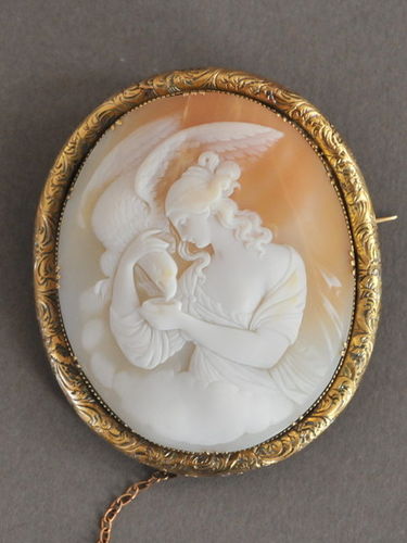Large Cameo Brooch | Period: Edwardian c1910 | Material: Shell cameo and 9ct gold.