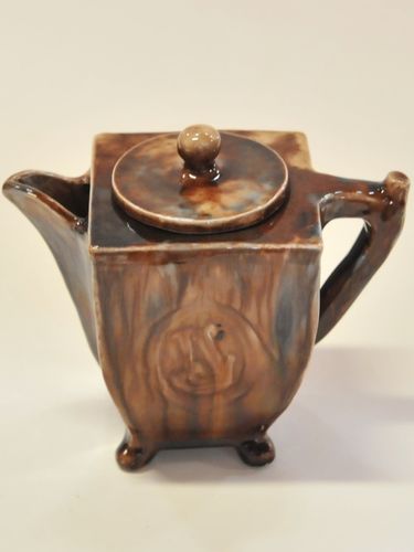 Harvey School Teapot | Period: 1925 | Make: A Leahy | Material: Glazed Pottery