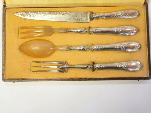 French Silver Carving Set | Period: c1820 | Material: French silver and horn