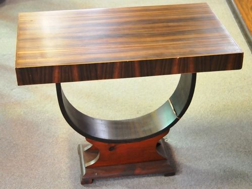 Occasional Table | Period: Art Deco c1930s | Material: Walnut Veneer