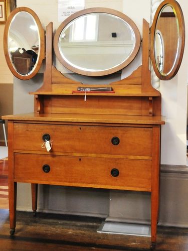 Maple Wing Mirror Dressing Table | Period: Art Deco c1920s | Make: F. Tritton | Material: Maple
